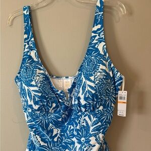 Anne Cole Plus Size Printed Blue White One-Piece Swimsuit Bathing 24W NEW